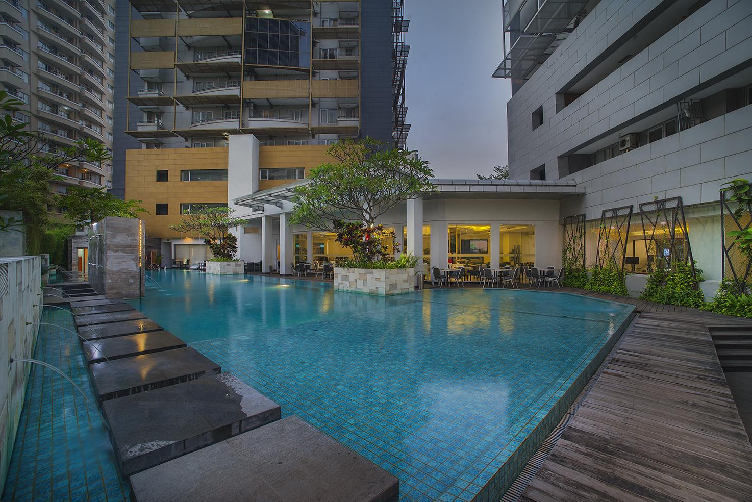El Hotel Jakarta Exterior photo